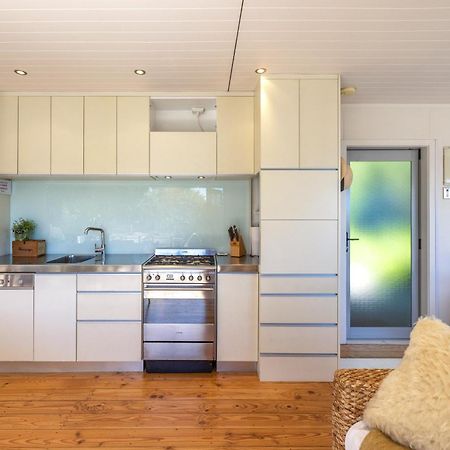 Tawa Cottage - Coast & Country Oneroa Exteriör bild