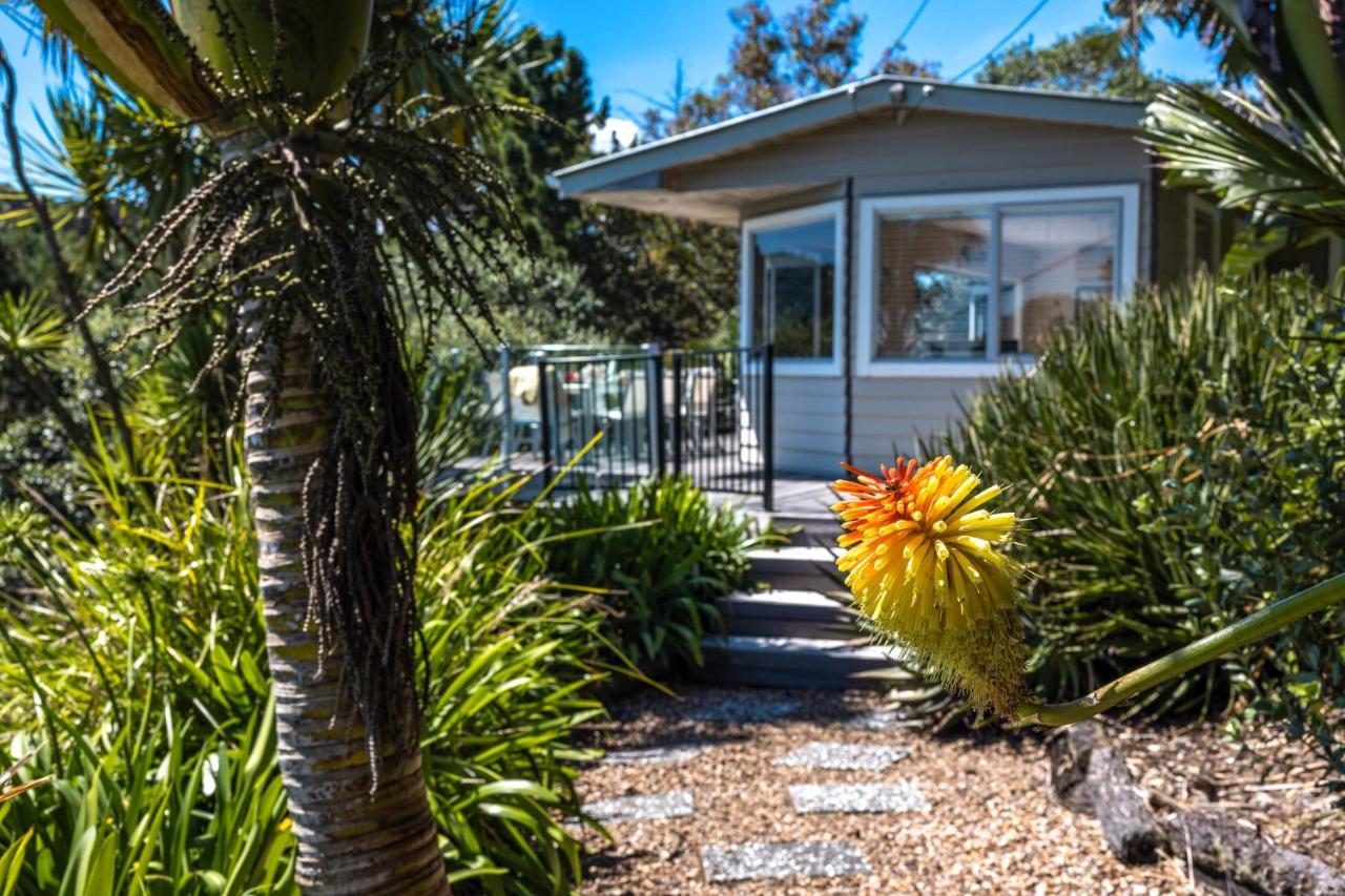 Tawa Cottage - Coast & Country Oneroa Exteriör bild