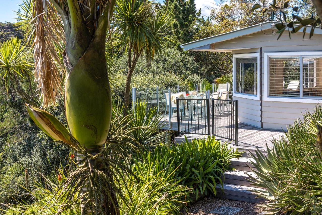Tawa Cottage - Coast & Country Oneroa Exteriör bild