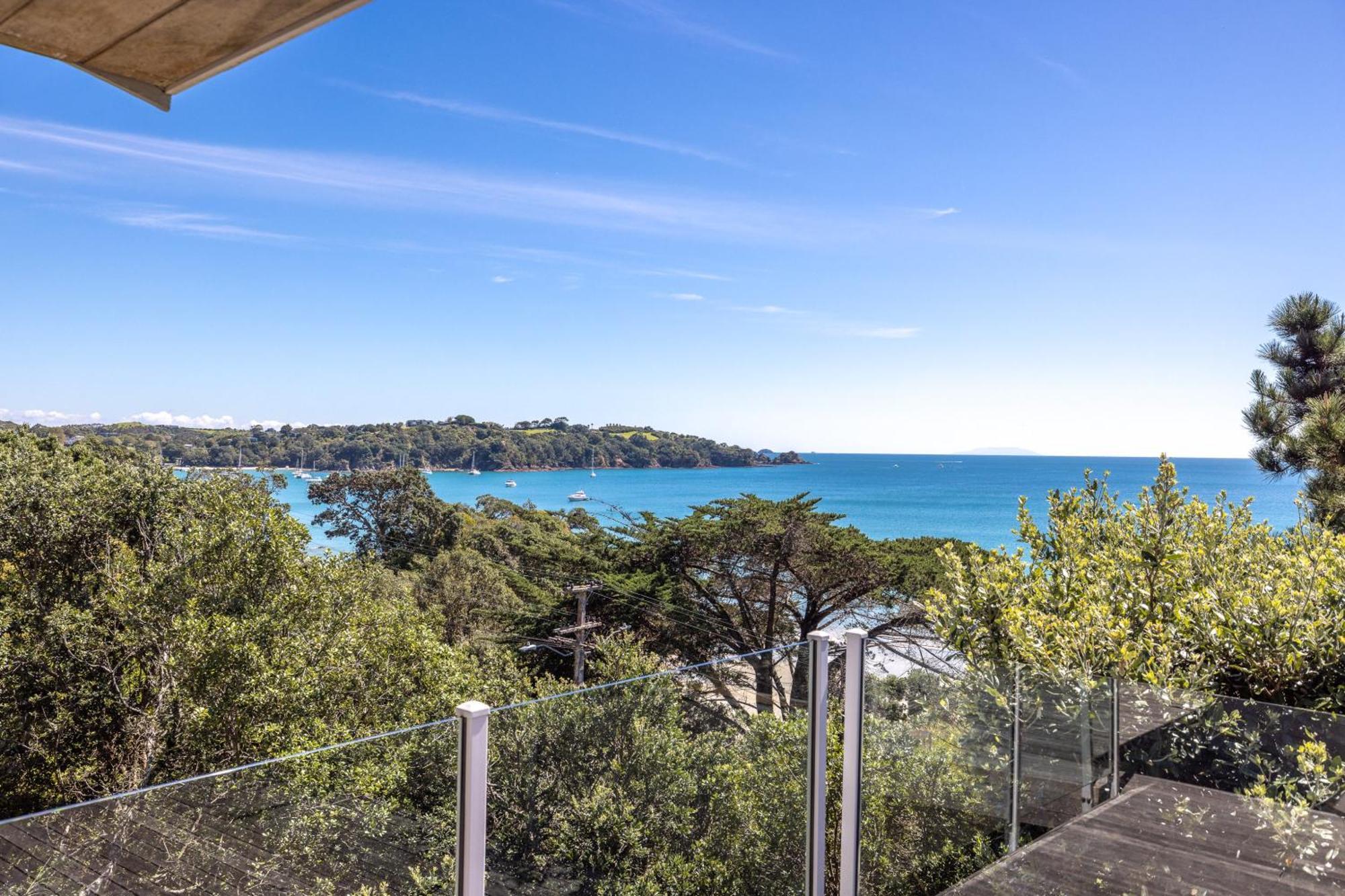 Tawa Cottage - Coast & Country Oneroa Exteriör bild